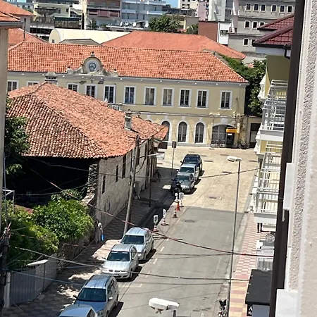 Noel's House * Σκόδρα